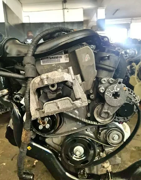 JDM Toyota Hilux 2TR-FE engine